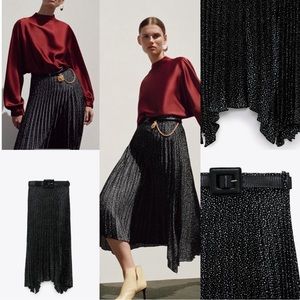 Zara Pleated Skirt Black/Ecru 9878/162